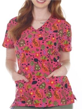 NWT Women’s Large Spotted Pink Jungle Print Scrubfinity PerformX Scrub Top